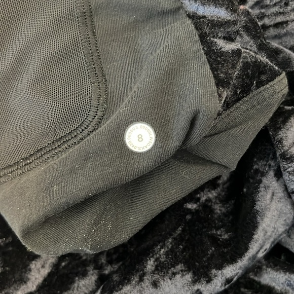 Lululemon Ready to Crush Jogger in Black size 8 - Picture 10 of 13